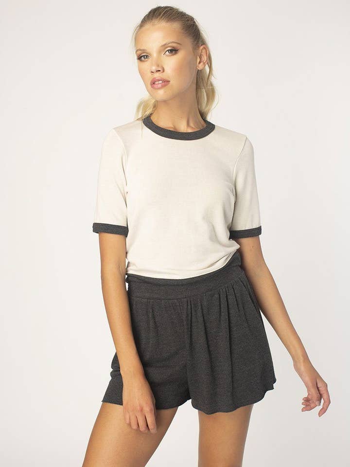 Flounce Short for wholesale by AMVi