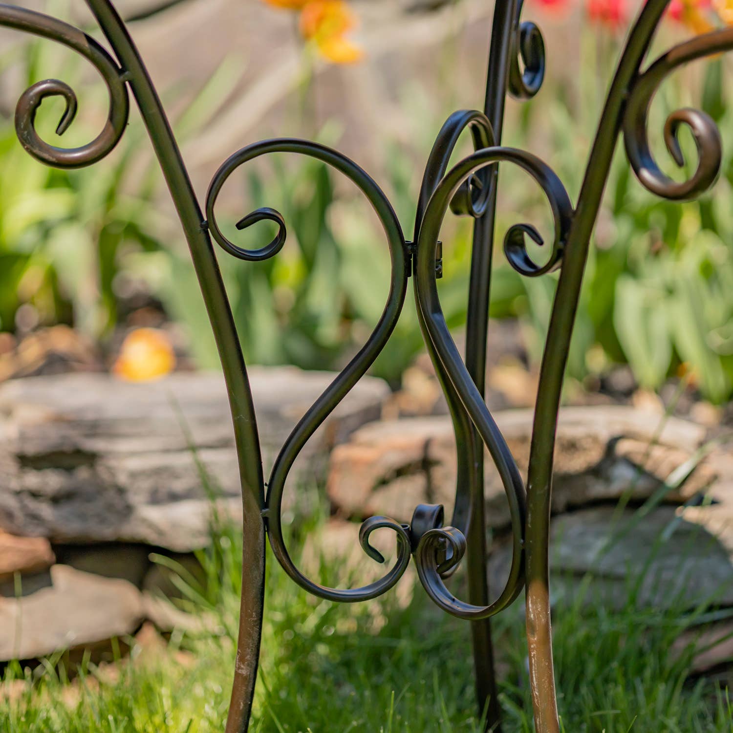 Zaer Ltd. International - Wholesale Bird Feeder - Shallow Birdfeeder & Tray w/3 Leg Stand- 2 Options9