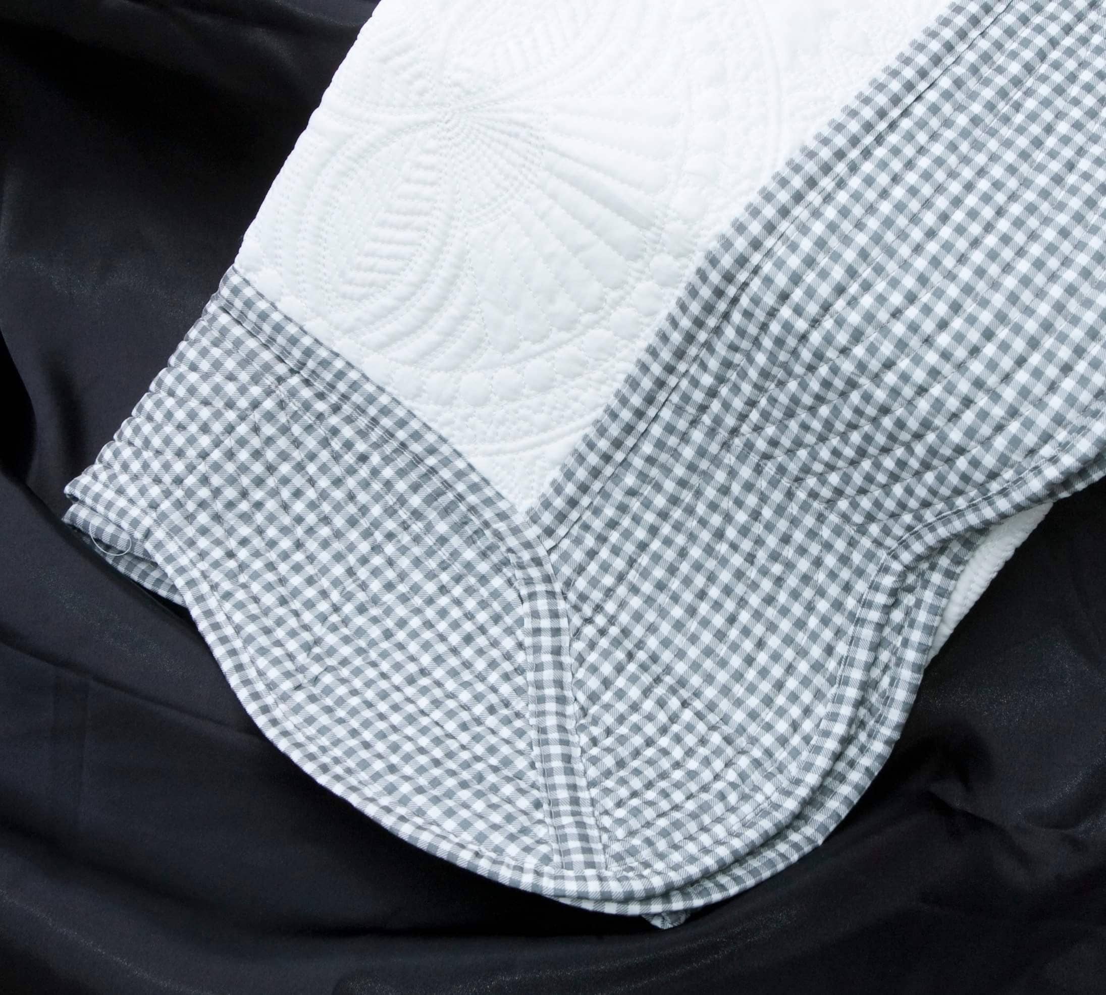 Prairie Impressions - Wholesale Quilt - Kids & Baby - Heirloom Baby Quilt16