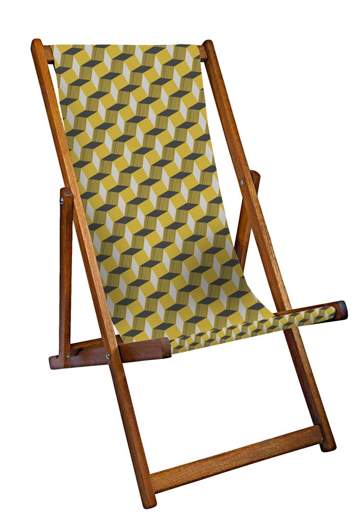 Lemon Made – Engroshandel Foldestol – Geometrisk klapstol i træ5