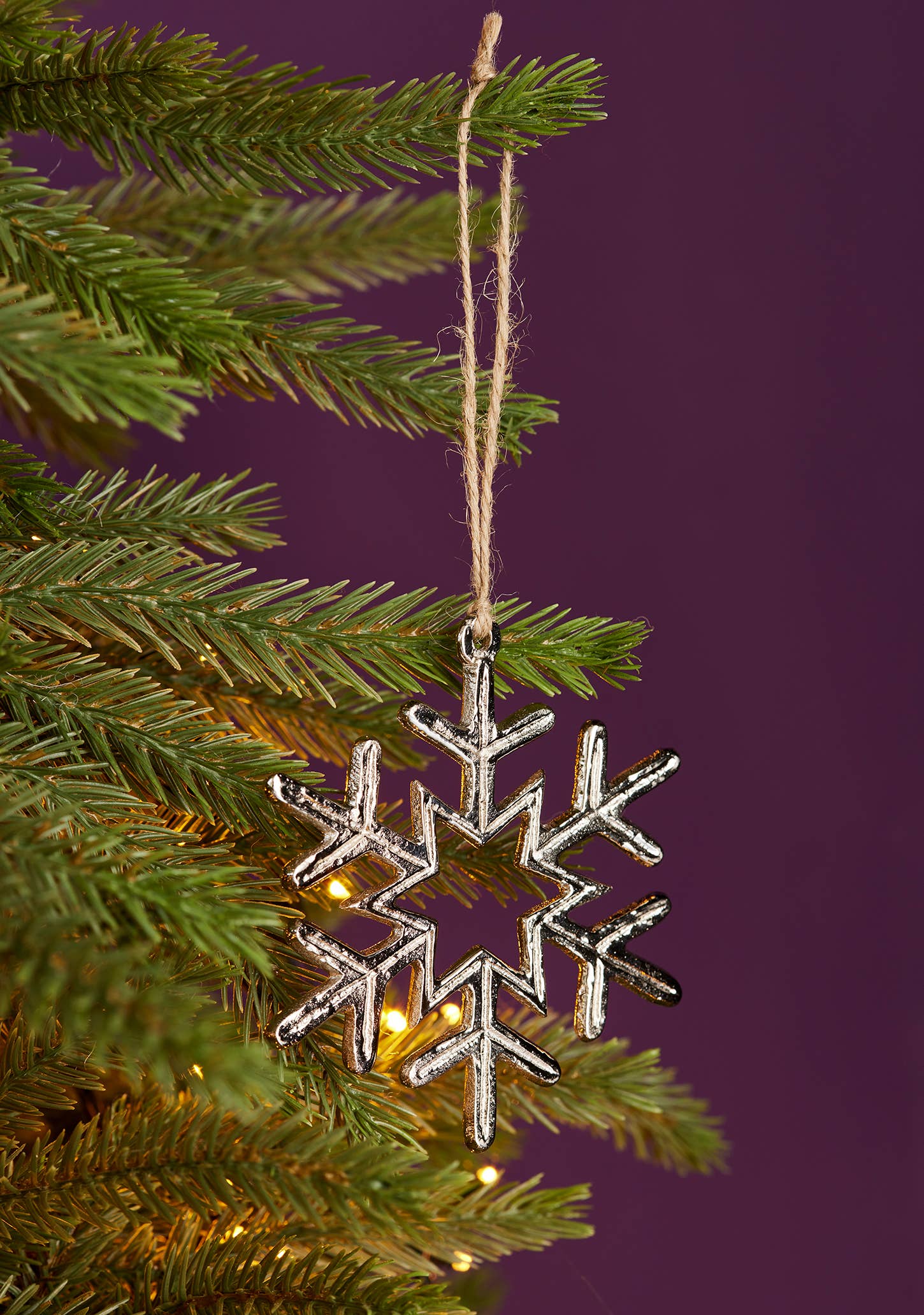 Namaste – wholesale Ornament – Silver finish snowflake decoration, recycled aluminium0