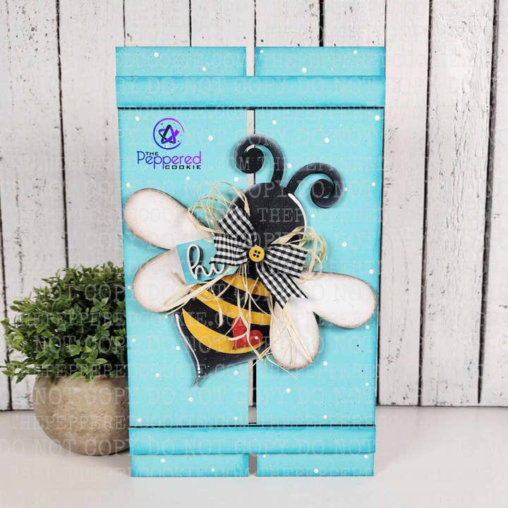 Décoration d'intérieur - Panneau en palette d'abeille NON FINI pour la vente par The Peppered Cookie