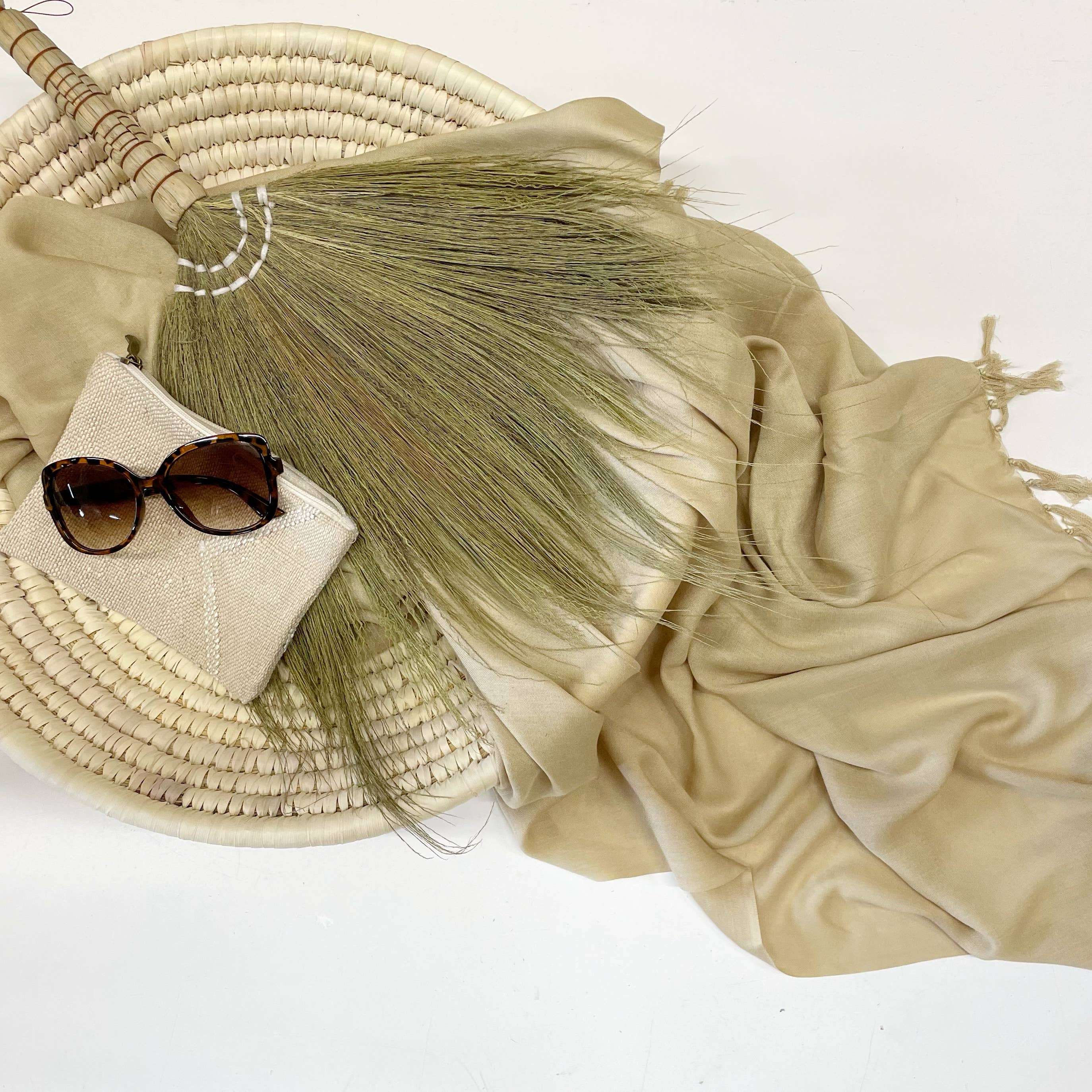 ByBazz - Wholesale Broom - Handbezem Gras1