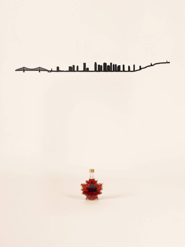 Vægindretning - Montreal Skyline - Maxi (125cm) for engroshandel hos The Line