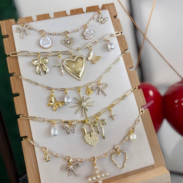 Freely Cece LLC - Wholesale Pendant/Charm Necklace - Trendy Gold Everyday Charm NecklaceÂ