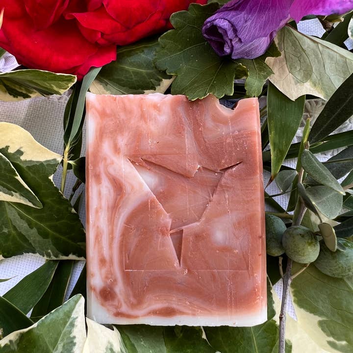 VRAC - pink clay soap for wholesale by Savonnerie de la Castelle