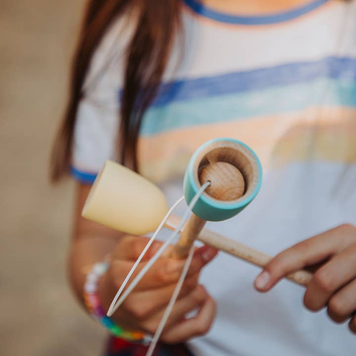 Me&mine - Venta al por mayor Juguete de madera - Niños - Juguete infantil copa y bola de madera4