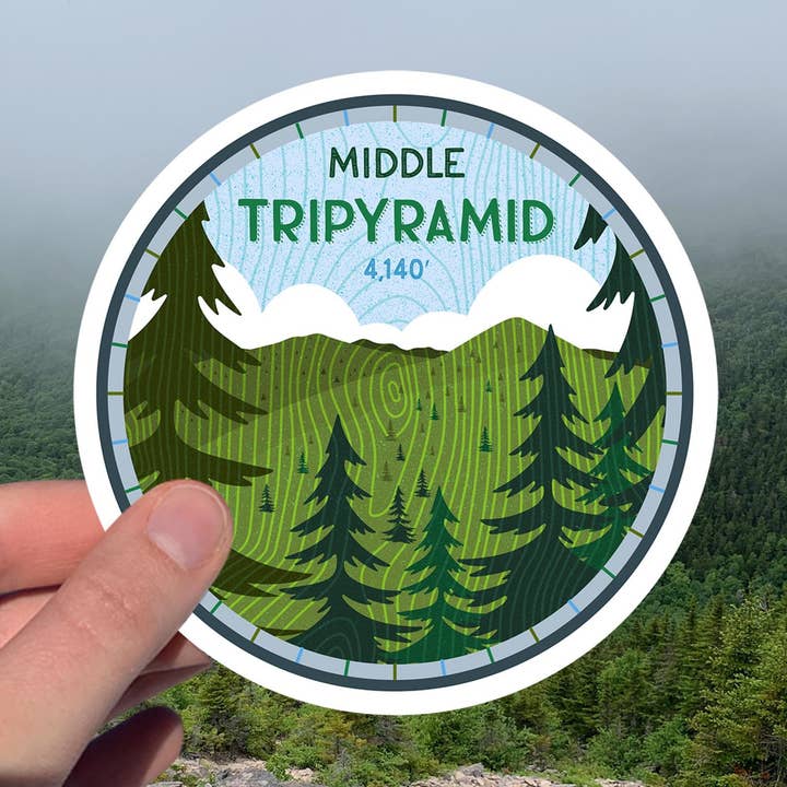 Autocollant Middle Tripyramid White Mountains NH 4000 Footers pour la vente par Cloud on a Mountain