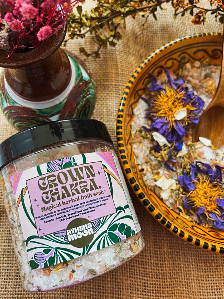 Bain magique aux herbes CROWN CHAKRA pour la vente par ATHENA MOON APOTHECARY