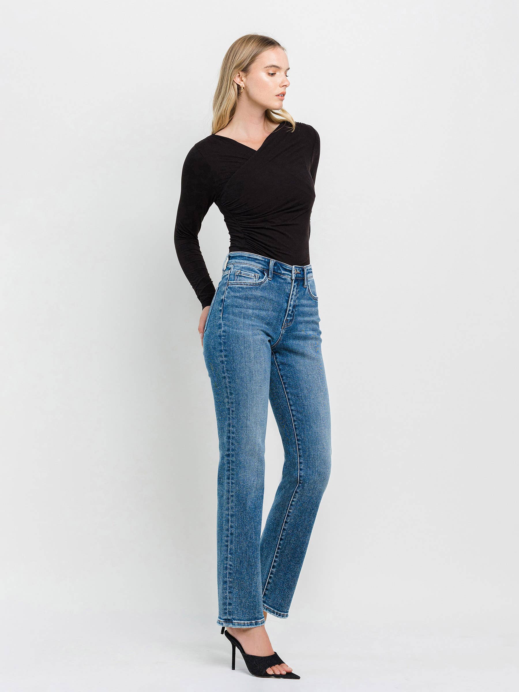 ILLUMINATE HIGH RISE MEDIUM DARK STRAIGHT JEANS F5383 for wholesale on Faire7