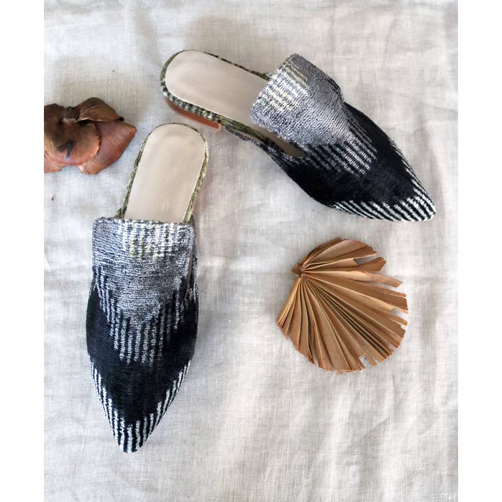 Silk Velvet Ikat Slippers 056 for wholesale by MIASETA