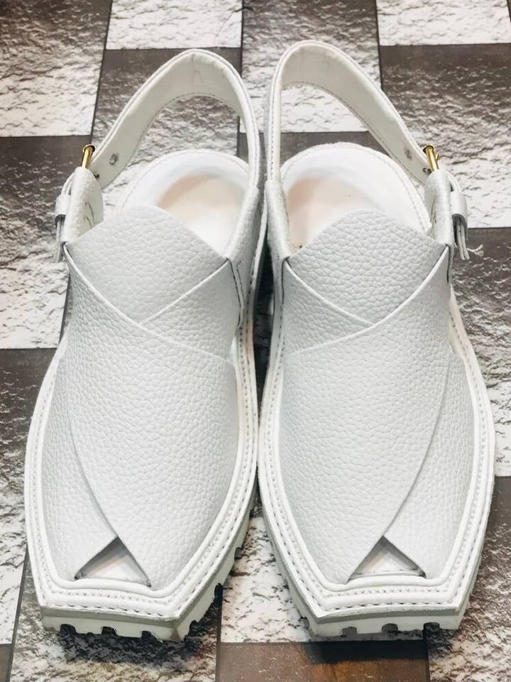 Peshawari Chappal blanco de primera calidad, cuero puro hecho a mano para venta al por mayor de vintarust