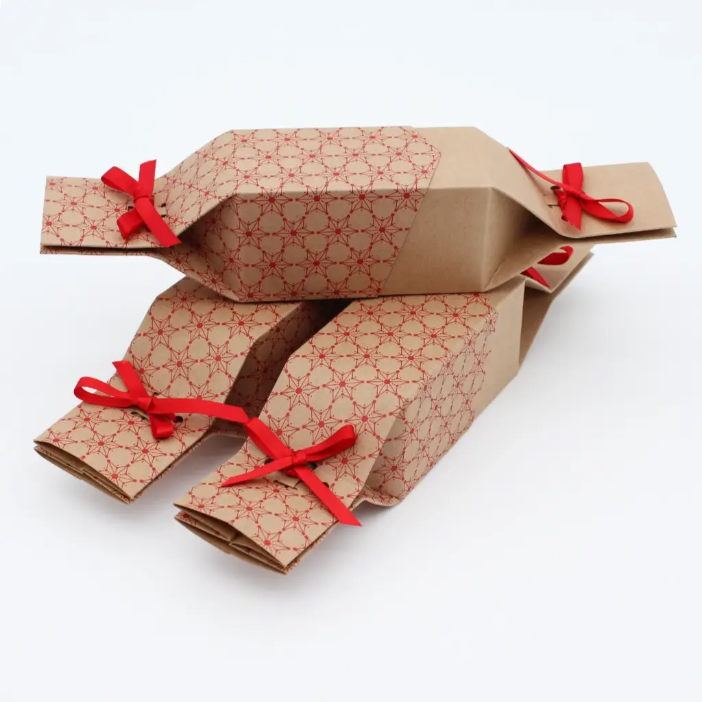 Keep This Cracker – wholesale Christmas decoration – Reusable Crackers pack of 6 - Kraft Snowflake design0