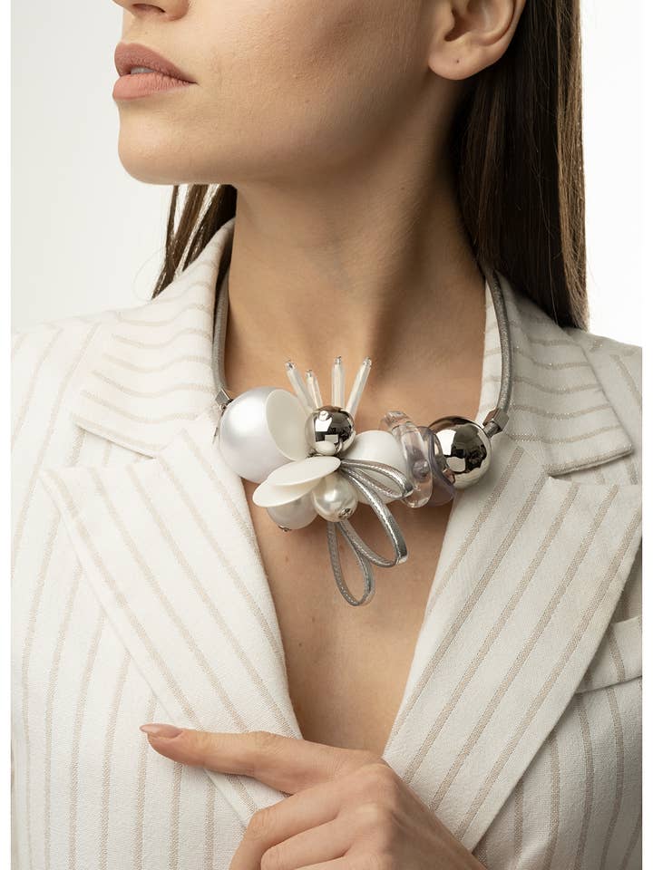 Collana Ethereal per la vendita all'ingrosso da parte di Antúra