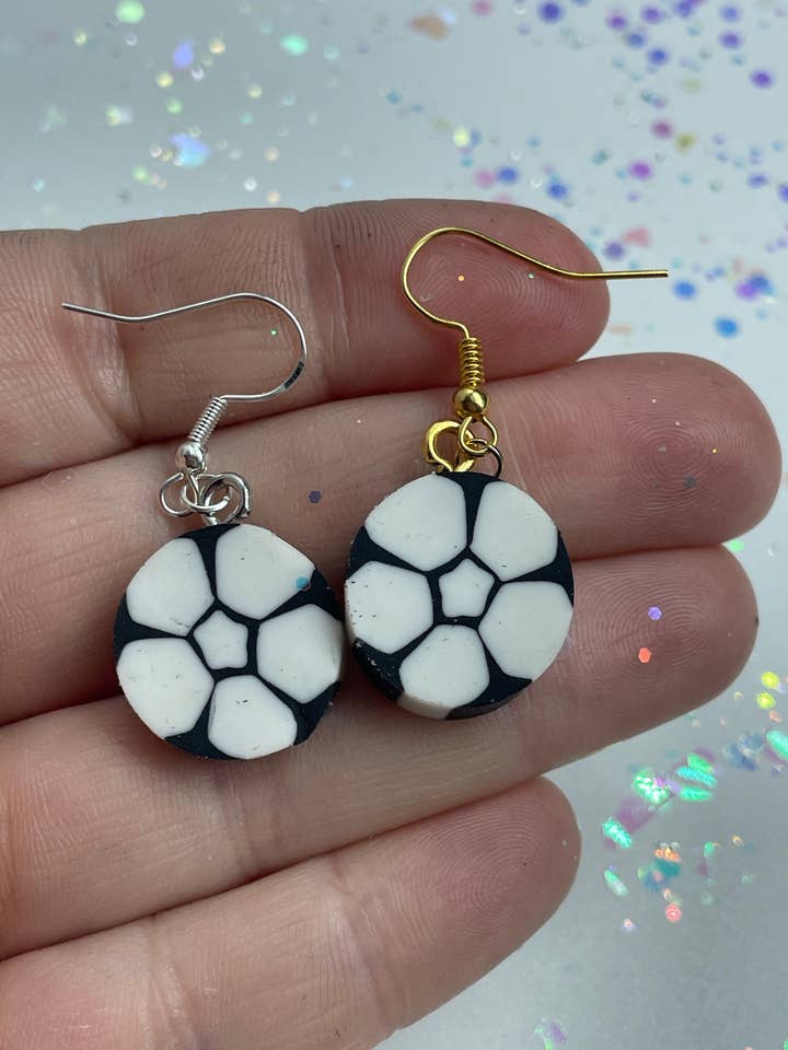 Mini fodbold øreringe! for engroshandel hos R59Creates