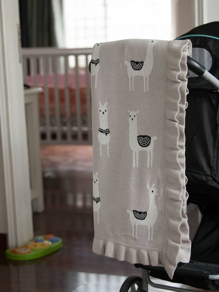 Darzzi - Wholesale Bedding Blanket - Kids & Baby - Llama Cotton Knit Baby Blanket