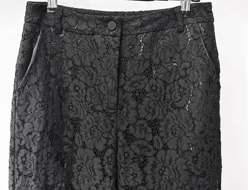 Productseeker – Großhandel Set aus Oberteil und Hose (NICHT Loungewear) – Damen – 30Y Eleganter Spitzenanzug: Schicker Blazer & Slim Fit gerade Hose Set24