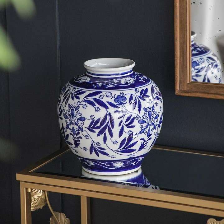 Vase for wholesale by A&B Home Group Inc.