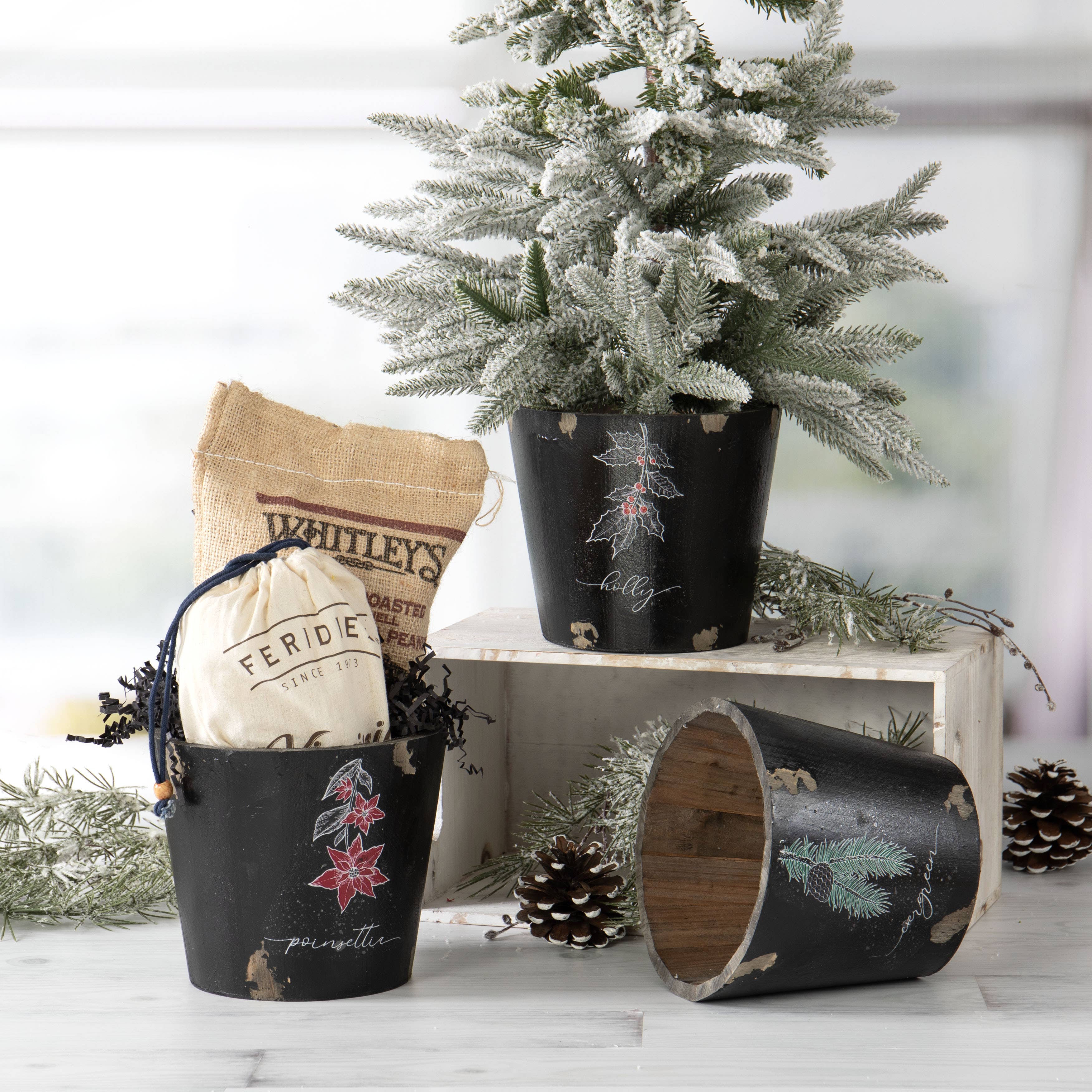 Willow Group - Wholesale Planter Box - RD WOOD PLANTER-3 ASST1