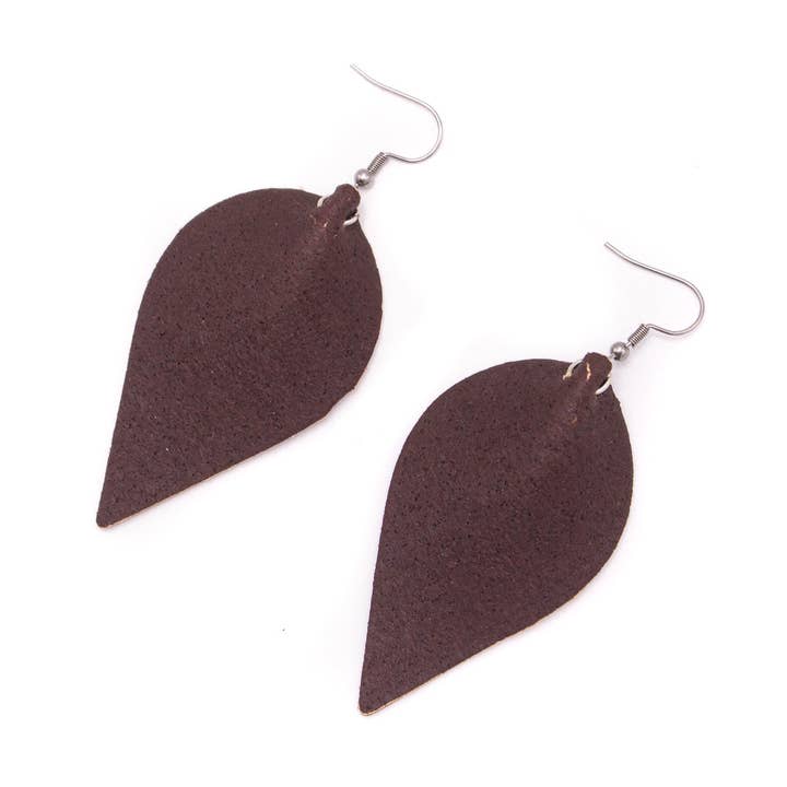 Meninas Bonitas Cork - Vente Boucles d'oreilles pendantes - Formes en tissu de liège brun foncé pour boucles d'oreilles, ER-119-A