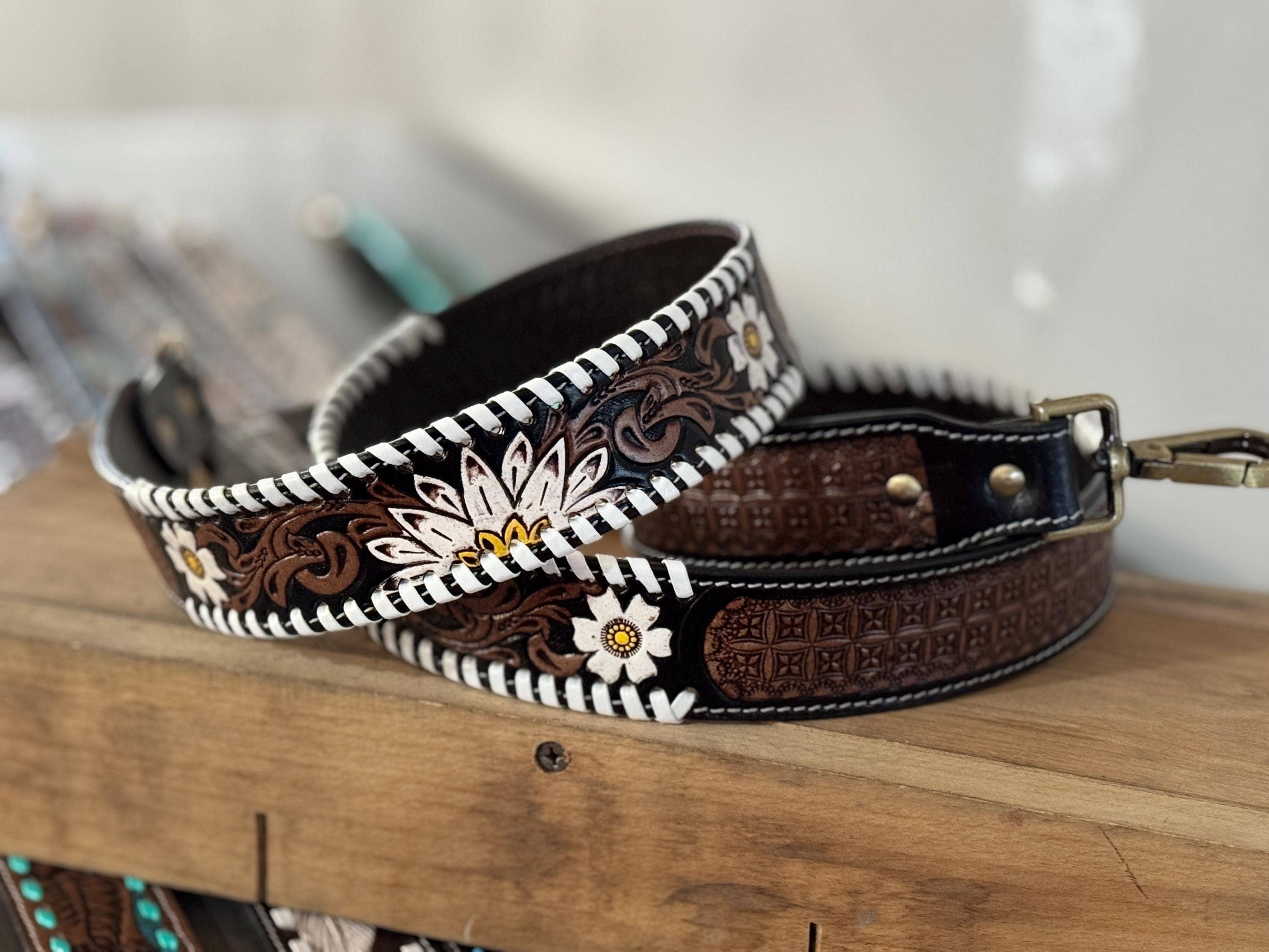 Double B Wild Rags – Engroshandel Taskerem - Dame – Vestlig taske skulderrem i præget koskindslæder fra Double B Wild Rags4