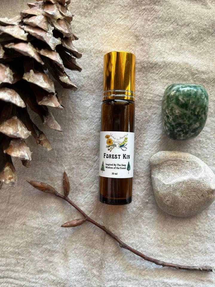 Forest Kin Aromatherapieroller für den Großhandel von Venus In Aquarius Apothica