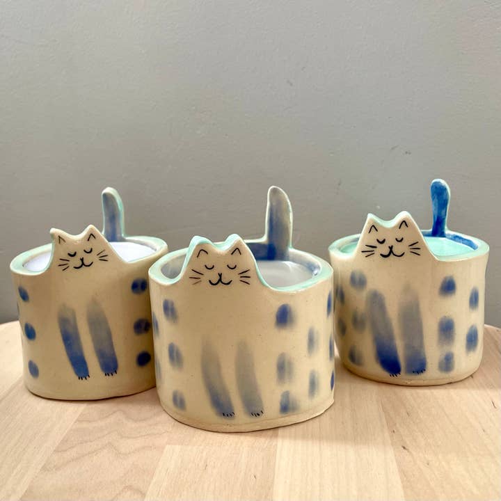 Dariia Dziuba - Wholesale Jar/Filled Candle - Artisan Soy Wax Candle in Reusable Ceramic Cat Container