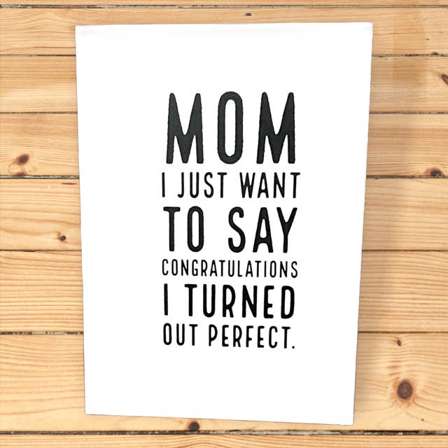 Divertente biglietto di compleanno per mamma o umorismo per la festa della mamma e amore per la vendita all'ingrosso da parte di Gifts That Give Studio