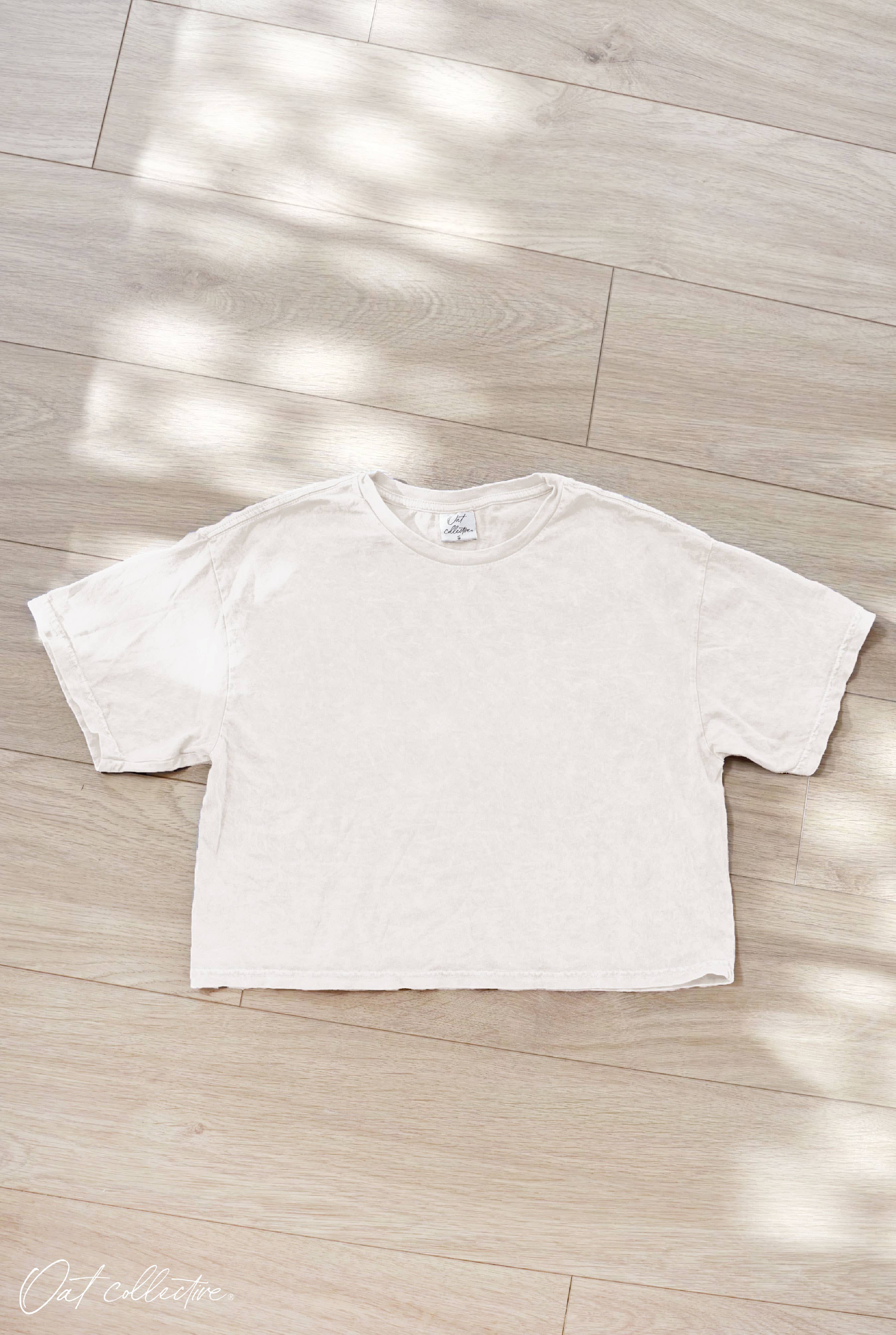 OAT COLLECTIVE - Wholesale Screen Printed T-Shirt - Women's - Basic Cropped Mineral Graphic Top0