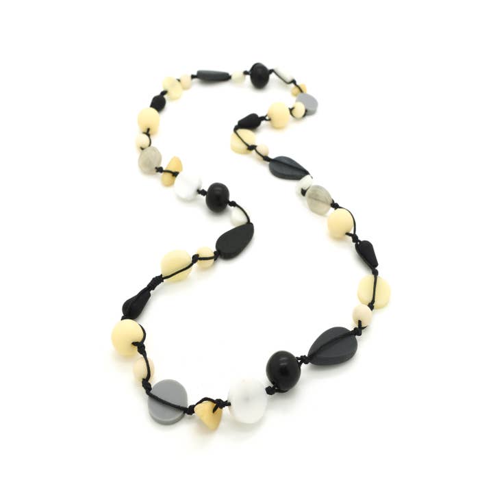 Resin Bead Necklace-82296 for wholesale by Nusantara Inc.