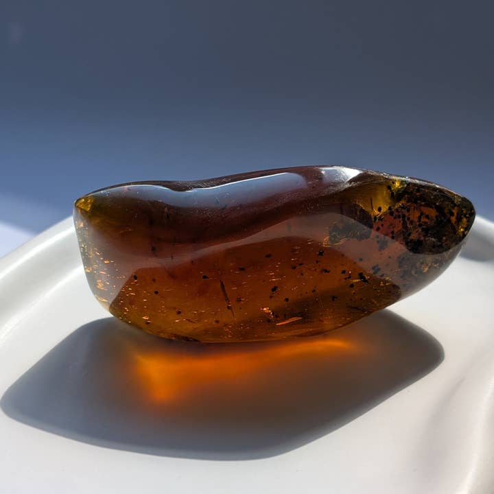 Bernstein Unikat "Goldener Glanz" | (114,9g) für den Großhandel von Temple of desire