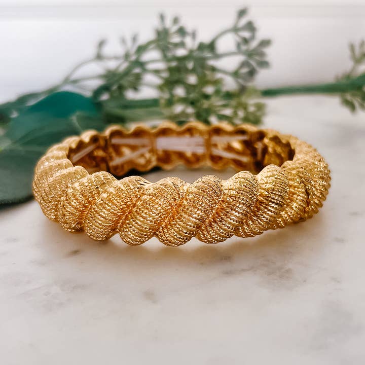 B-620 pour la vente par Lou & Co