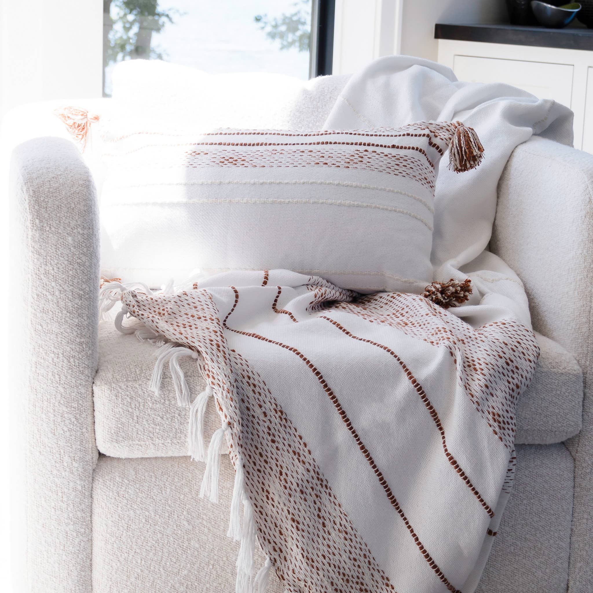 Elsie & Zoey - Wholesale Lumbar Pillow - Tylanne 12X22" Handwoven Striped Indoor/Outdoor Throw Pillow8