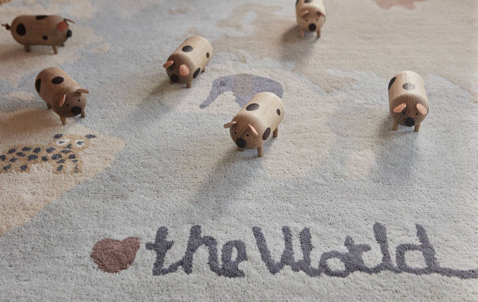 OYOY LIVING DESIGN - Wholesale Decorative Figurine - Bubba Pig - Nature3