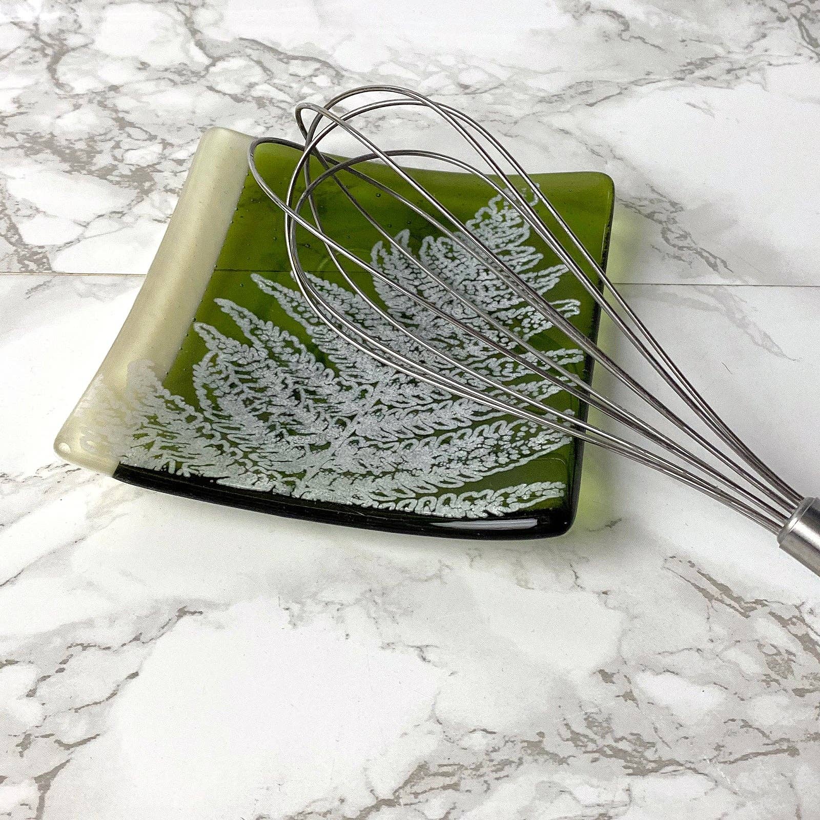 Kiku Handmade | Contemporary Fused Glass Home Goods - Wholesale Decorative Plate/Dish/Bowl - Fern Leaf  Fused Glass 4.5" Catch-all Dish2