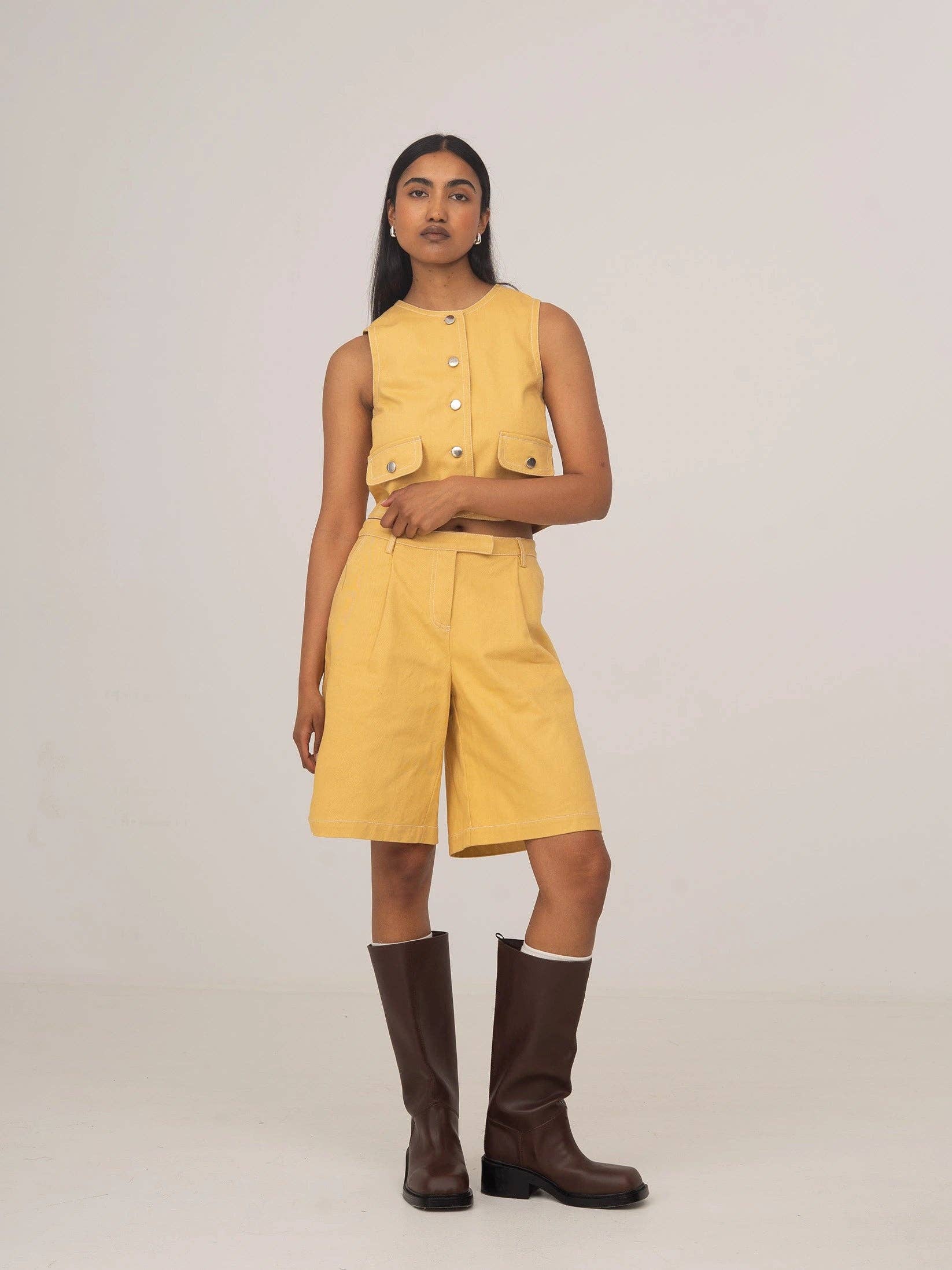 CARMEN SAYS - Wholesale Shorts - Women's - Bermuda Shorts in Pale Yellow Denim4