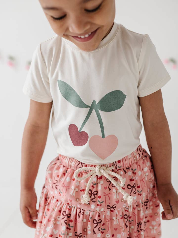 Maglietta a Maniche Corte per Bambina Babysprouts per la vendita all'ingrosso da parte di babysprouts clothing company