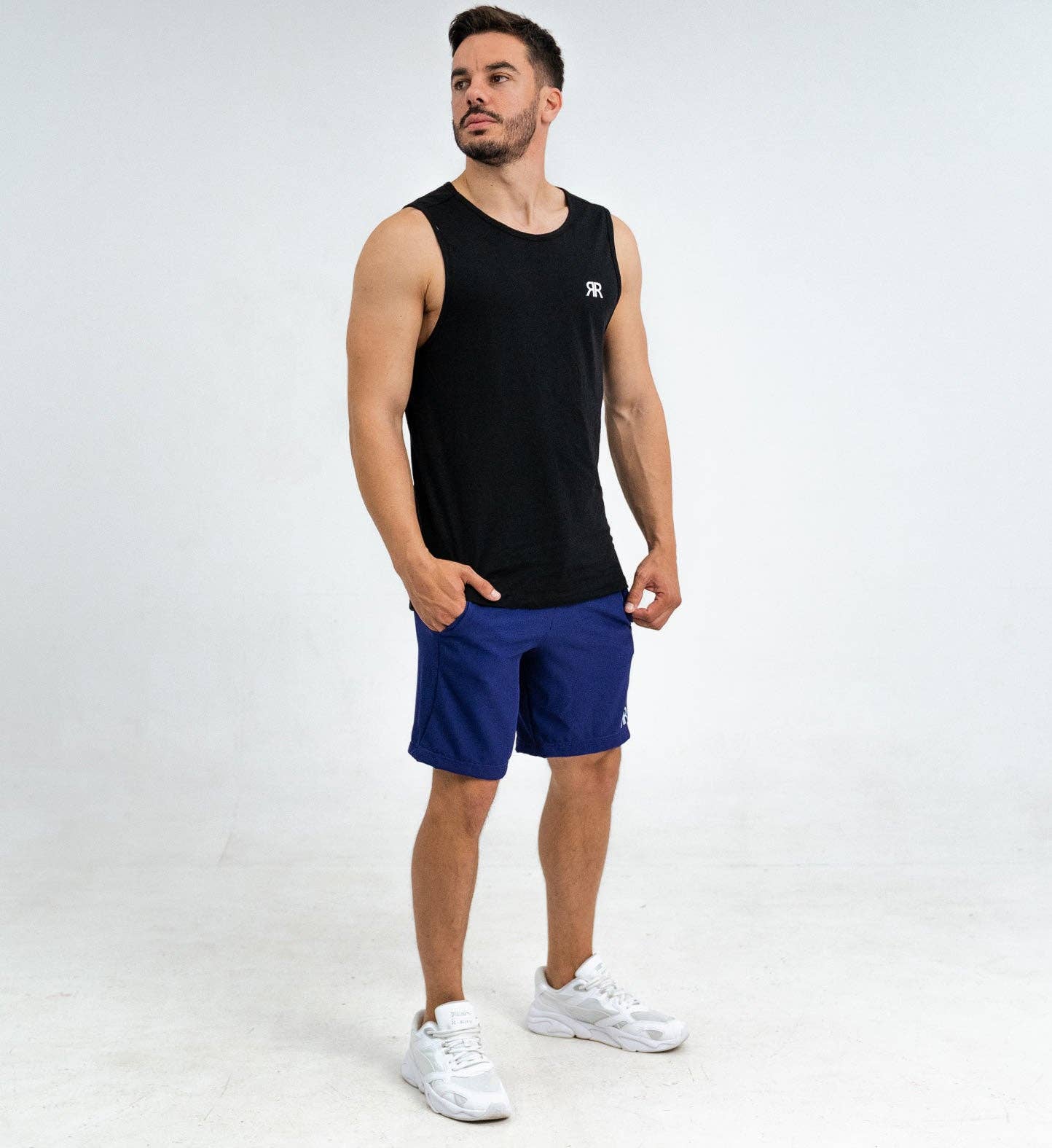 Red Raven Gymwear – wholesale Tank top – Men's – ESSENTIAL SLEEVELESS T-SHIRT RELAXED2