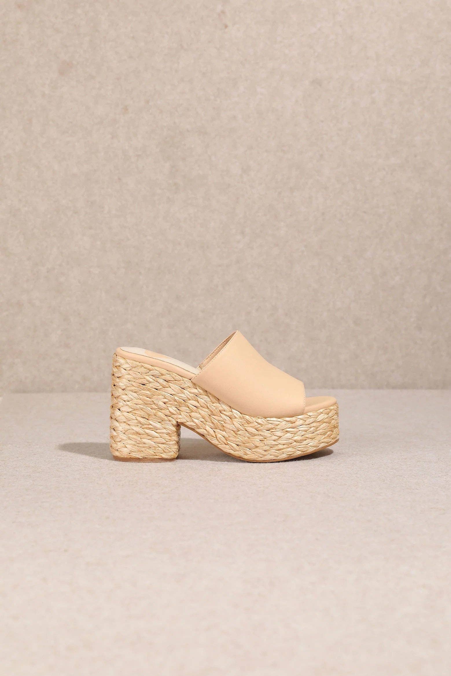 Mars Sky Shoes Wholesale - Wholesale Platform Heels - Women's - Miim ASHLYN Women Raffia Braided Chunky Platform Sandals-12 Pairs Pack-43.95/Pair1