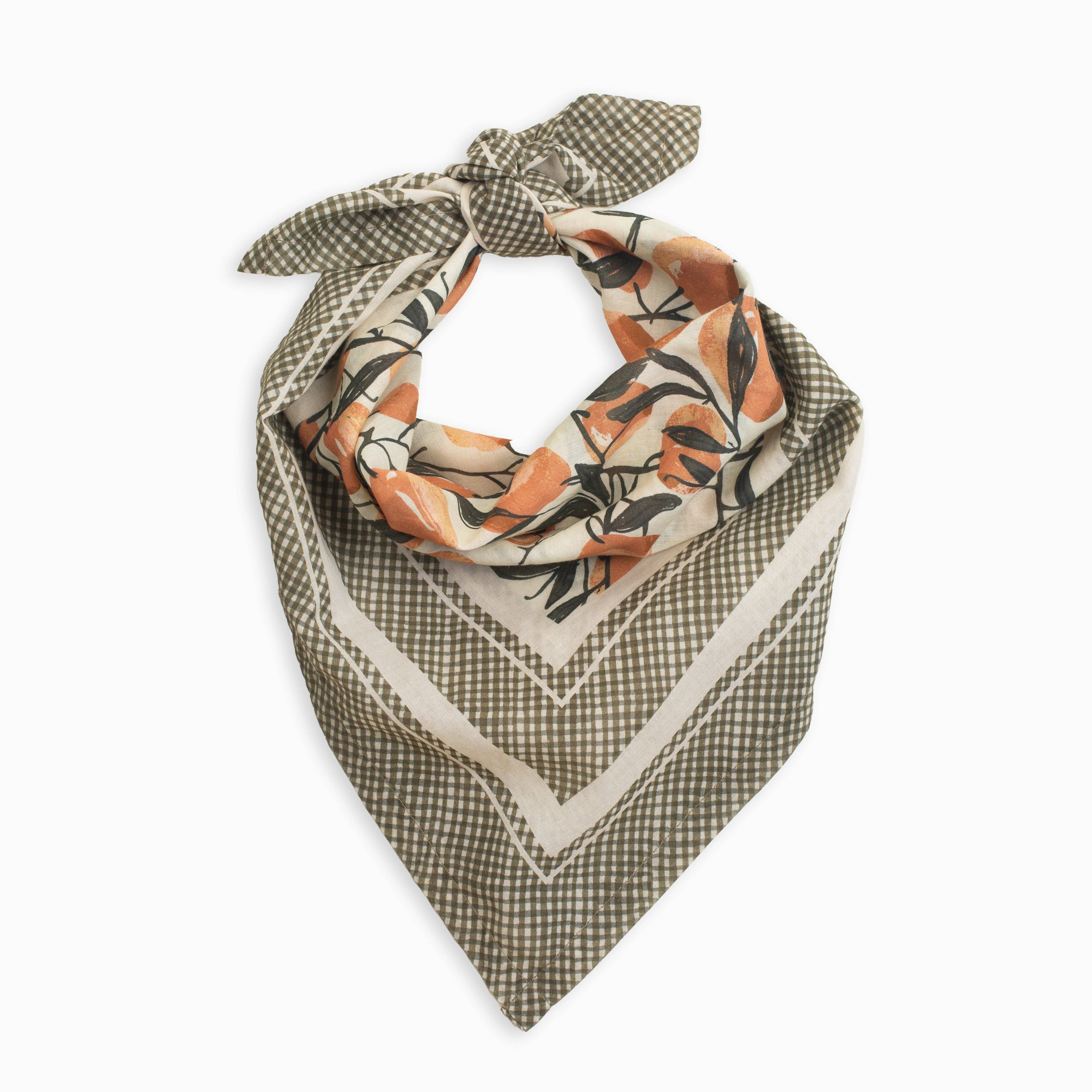 Flowerie - Wholesale Bandana - Dames - Flutterby Bandana | Boomgaard - Olijf & Perzik1