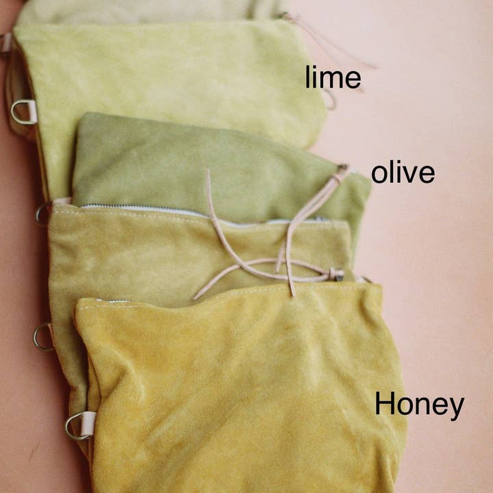 Olive n' Suede - Wholesale Crossbody Bag - Women's - Square Side Bag2