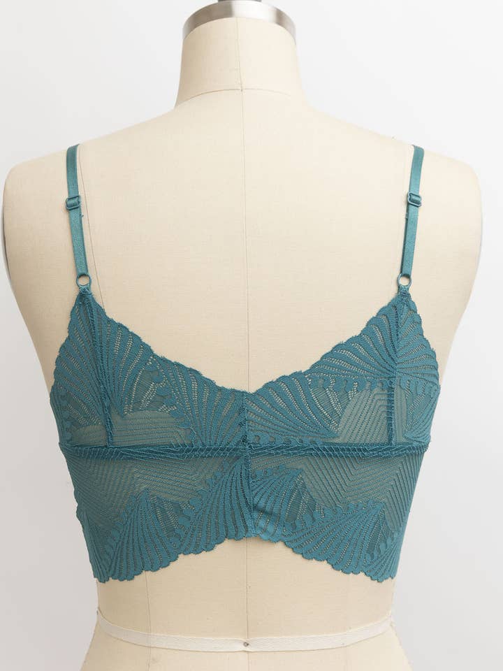 Leto Accessories - Wholesale Bralette - Women's - Butterfly Scallop Lace Bralette4
