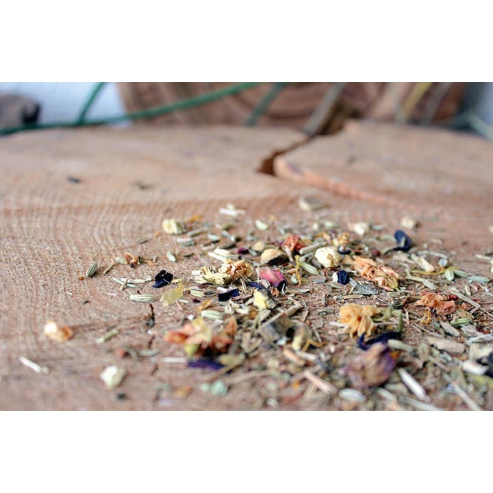 Ayamani Naturals - Wholesale Loose Tea - Happy Tea: Uplifting Herbal Blend with Healing Herbs