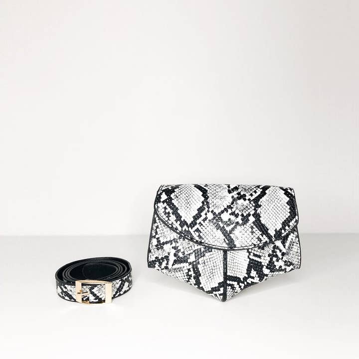 The Lottie Belt Bag en noir et blanc effet serpent pour la vente par Worth A Million
