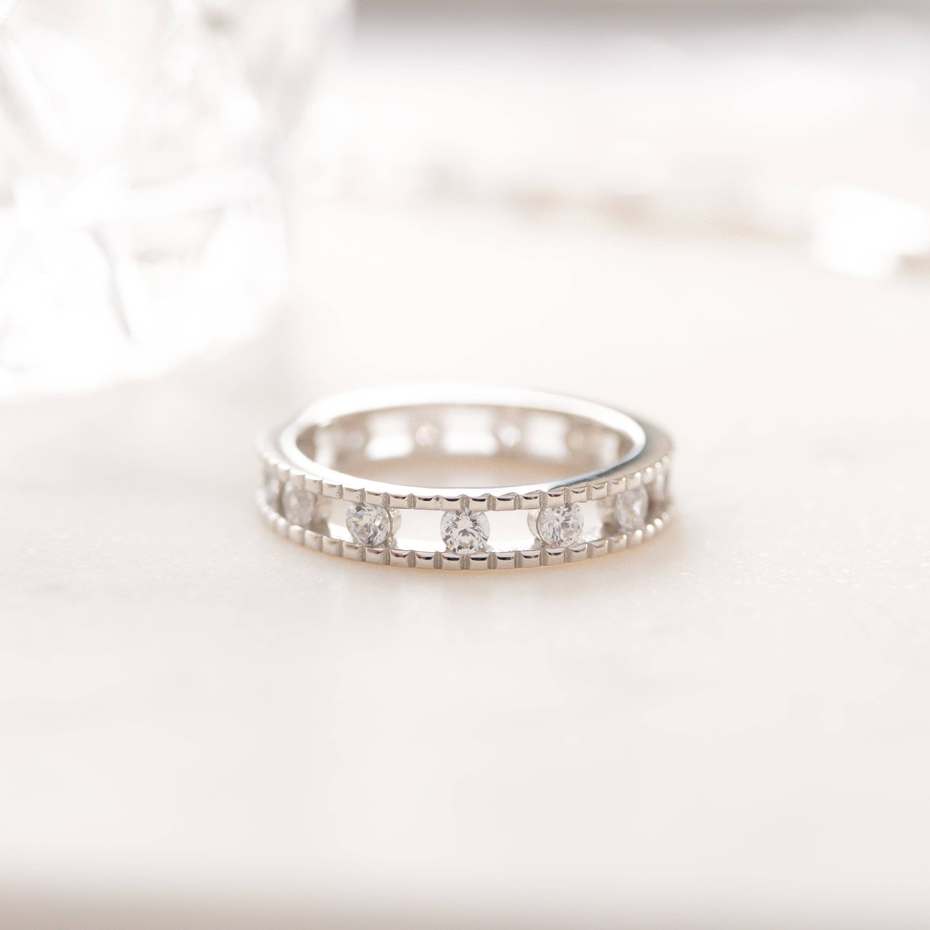 Sami Jewels - Vendita all'ingrosso Anelli multipietra - Anello Double Eternity con borchie4