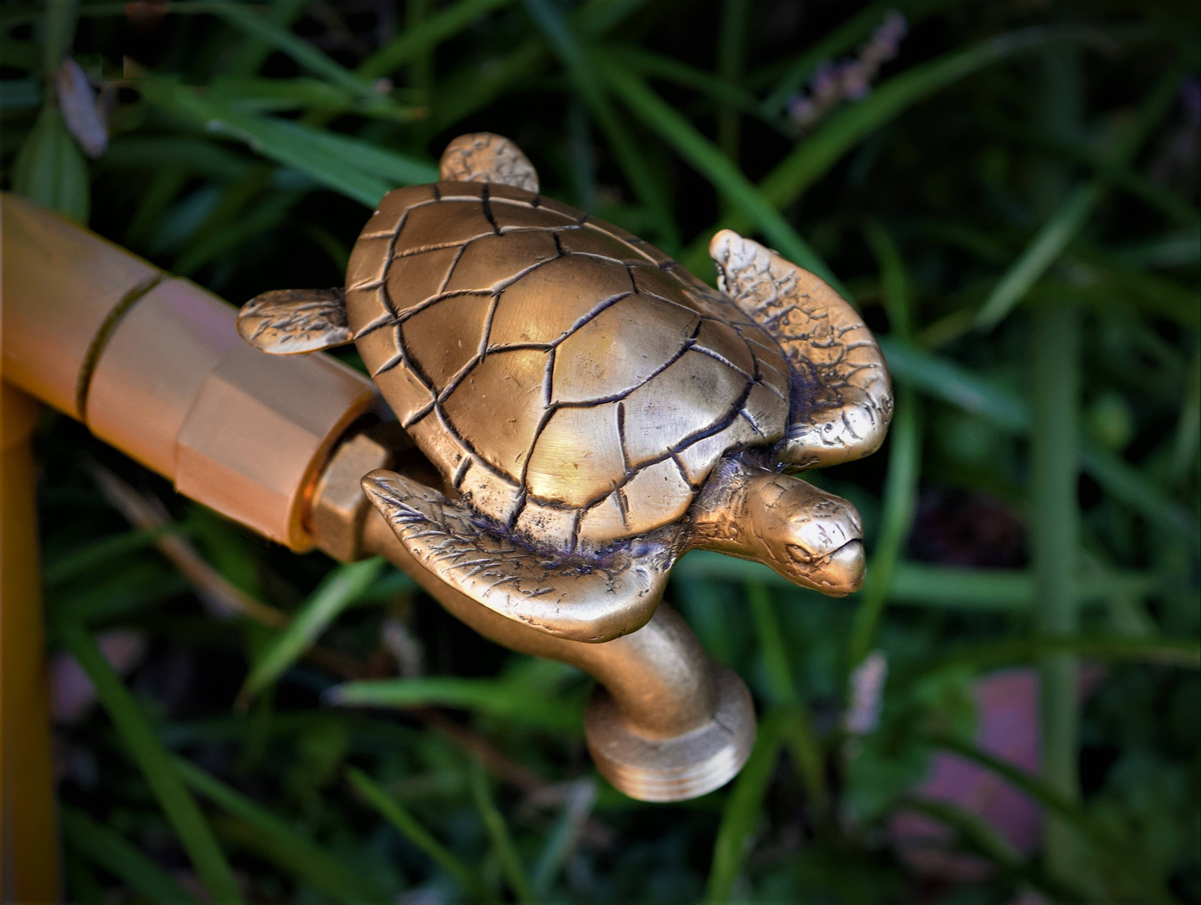 Festive Faucets - Wholesale Outdoor Ornament/Decor - Festive Faucets Sea Turtle Decorative Outdoor Faucet Handle2