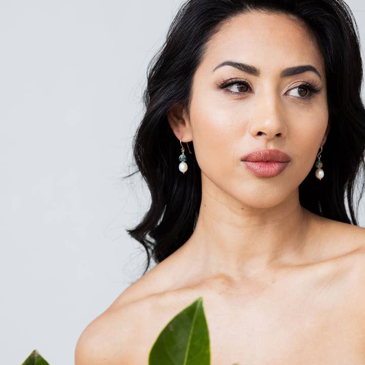 Einzigartige Chrysokoll-Perlenohrringe im Drop-Stil für den Großhandel von Love Story Atelier