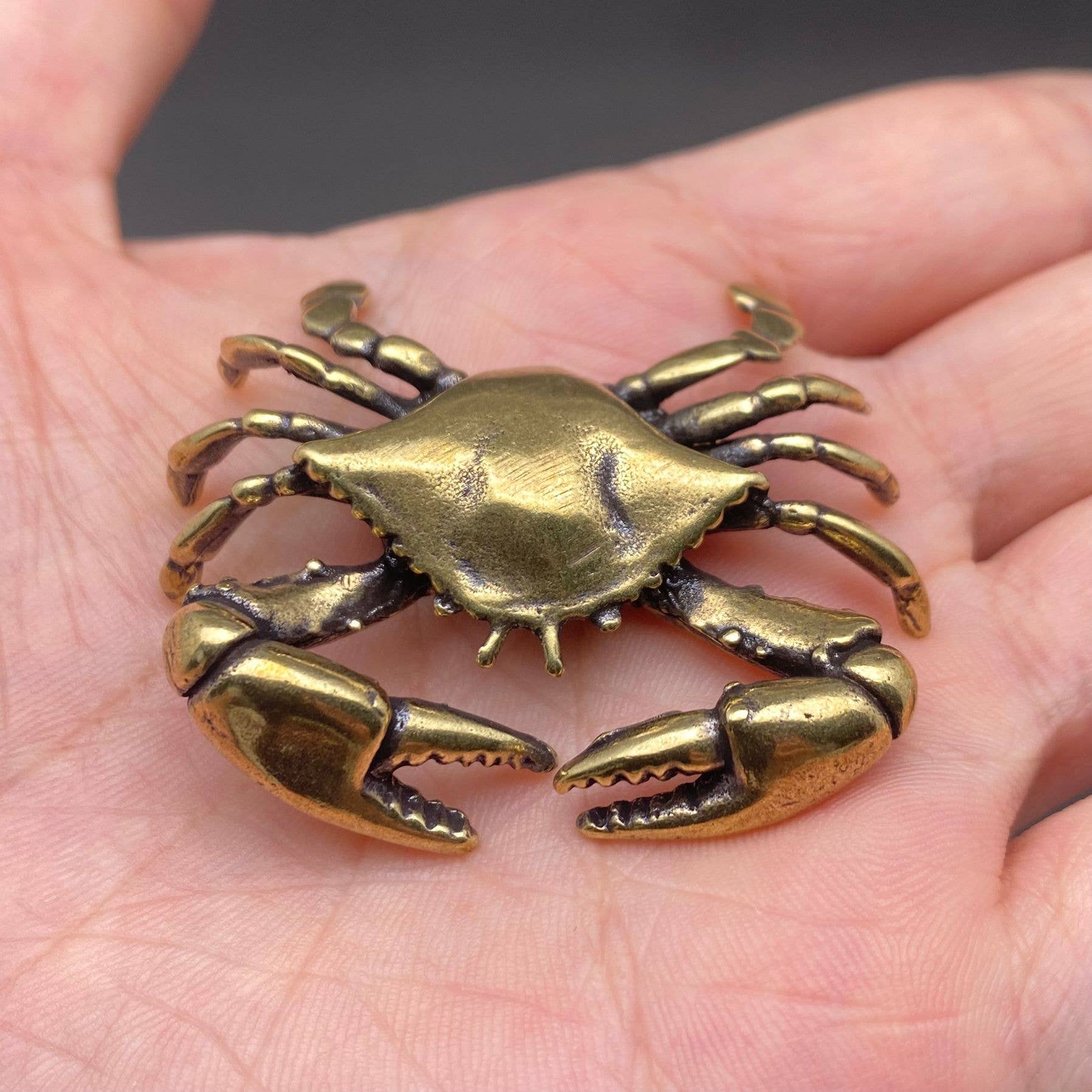 Mio Queena - Wholesale Decorative Tabletop Object - Brass Crab Crafts Decoration Desktop Ornaments4