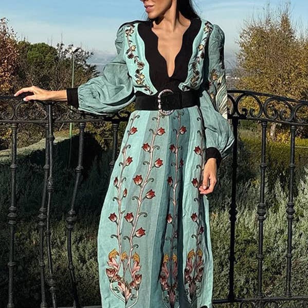 Blommönstrade färgblock lösa långärmade eleganta maxiklänningar för wholesale av OceanusSwim