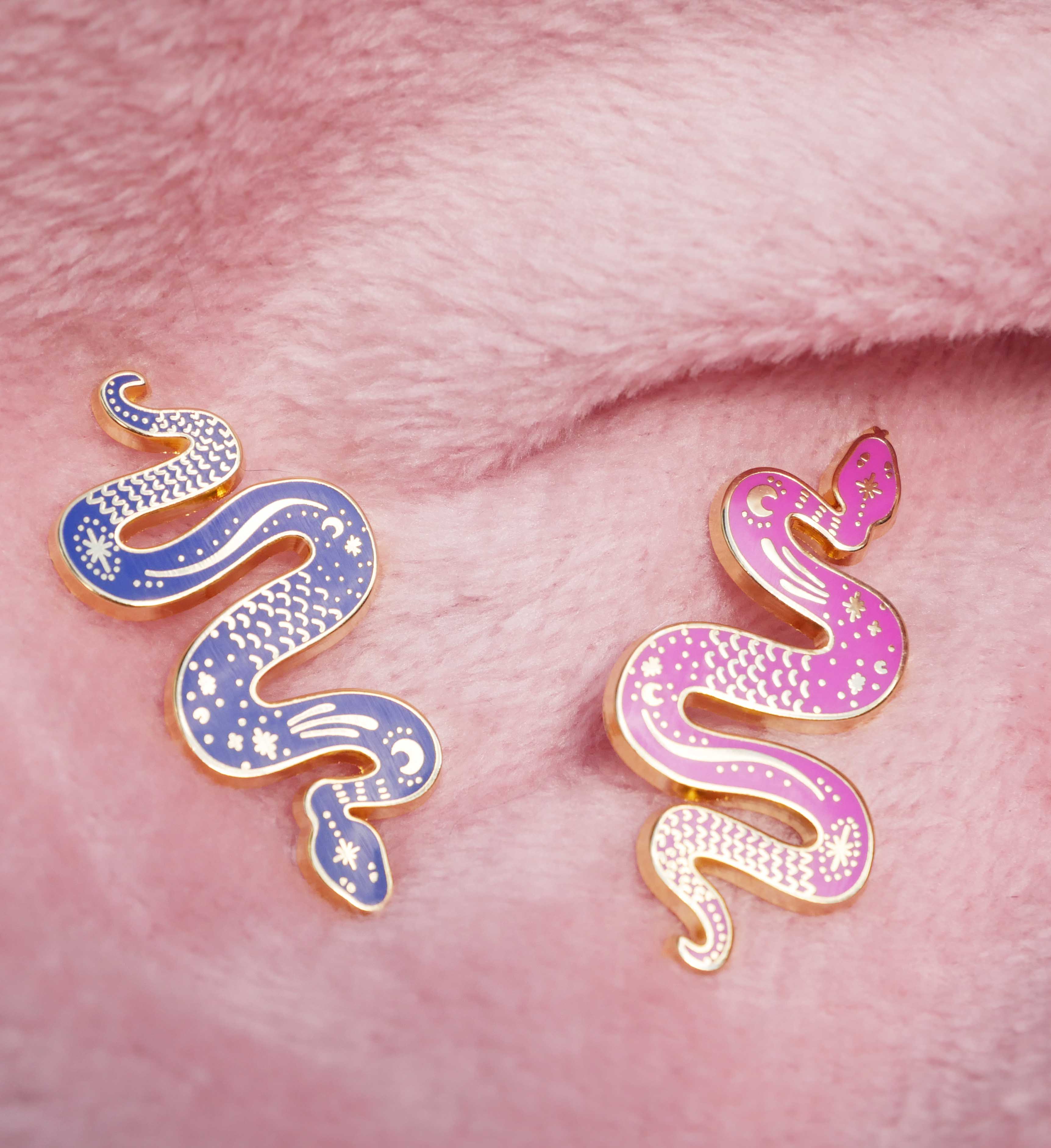 MALICIEUSE – alfinete de lapela por atacado – Pin de cobra rosa1